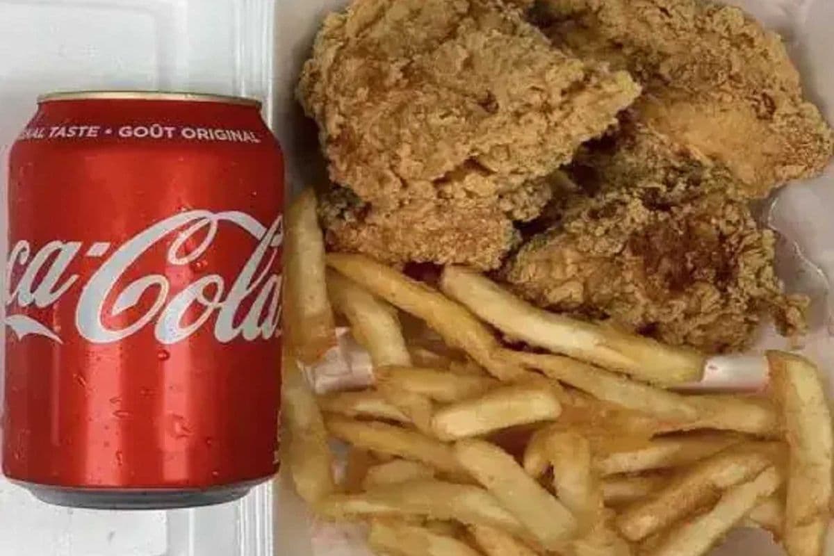 Combo 3 Poulet frit / Fried Chicken Combo 3 (4pcs+french fries+drink)