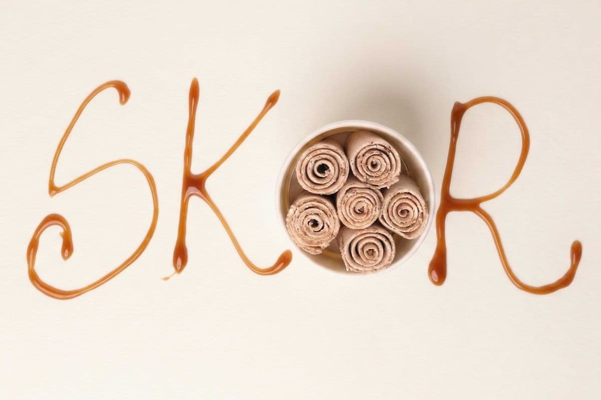Caramel Skor Premium Rolled Ice cream