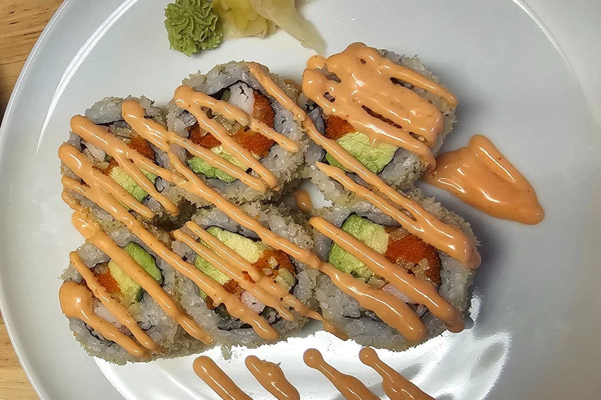 SR2. Spicy Cali Roll