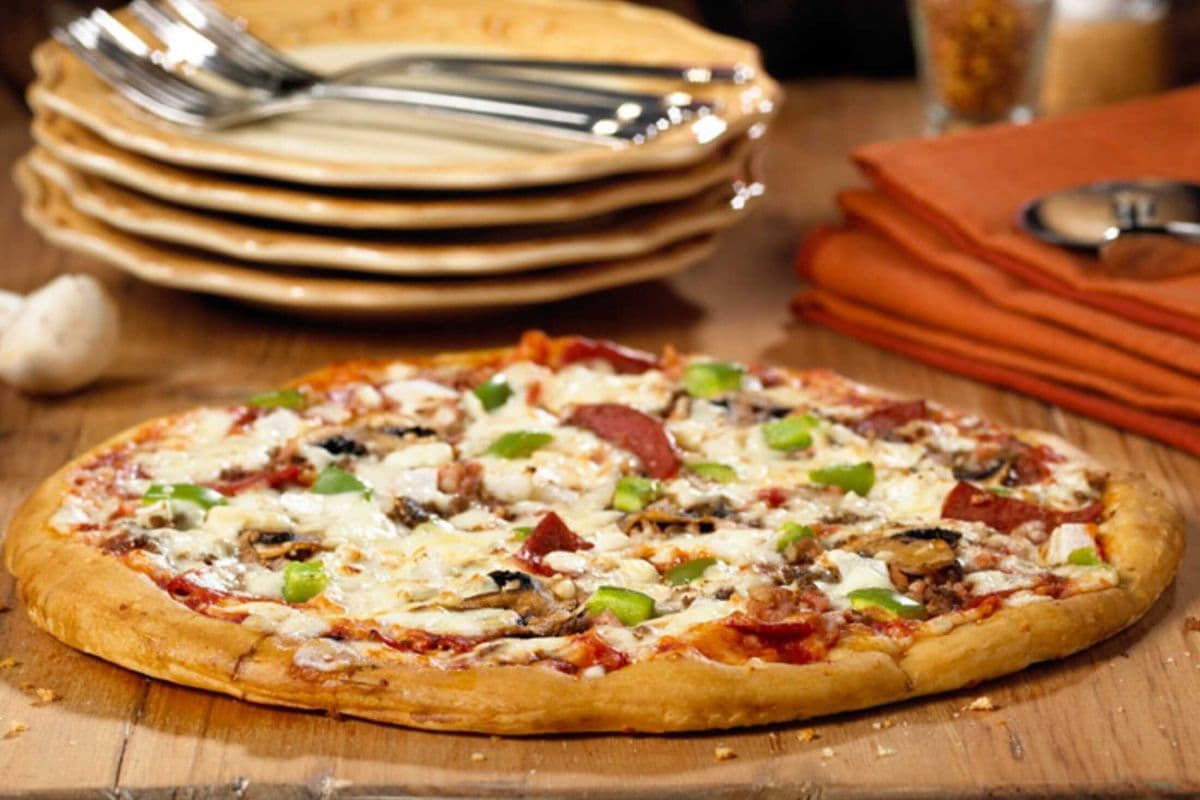 12" Ultimate Works Pizza