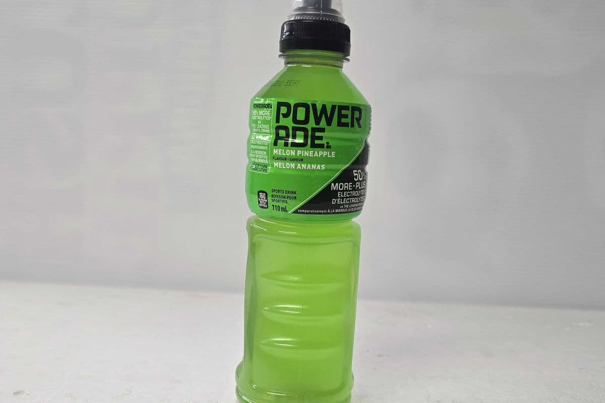 Power Ade Melon Pineapple Flavour (710ml)