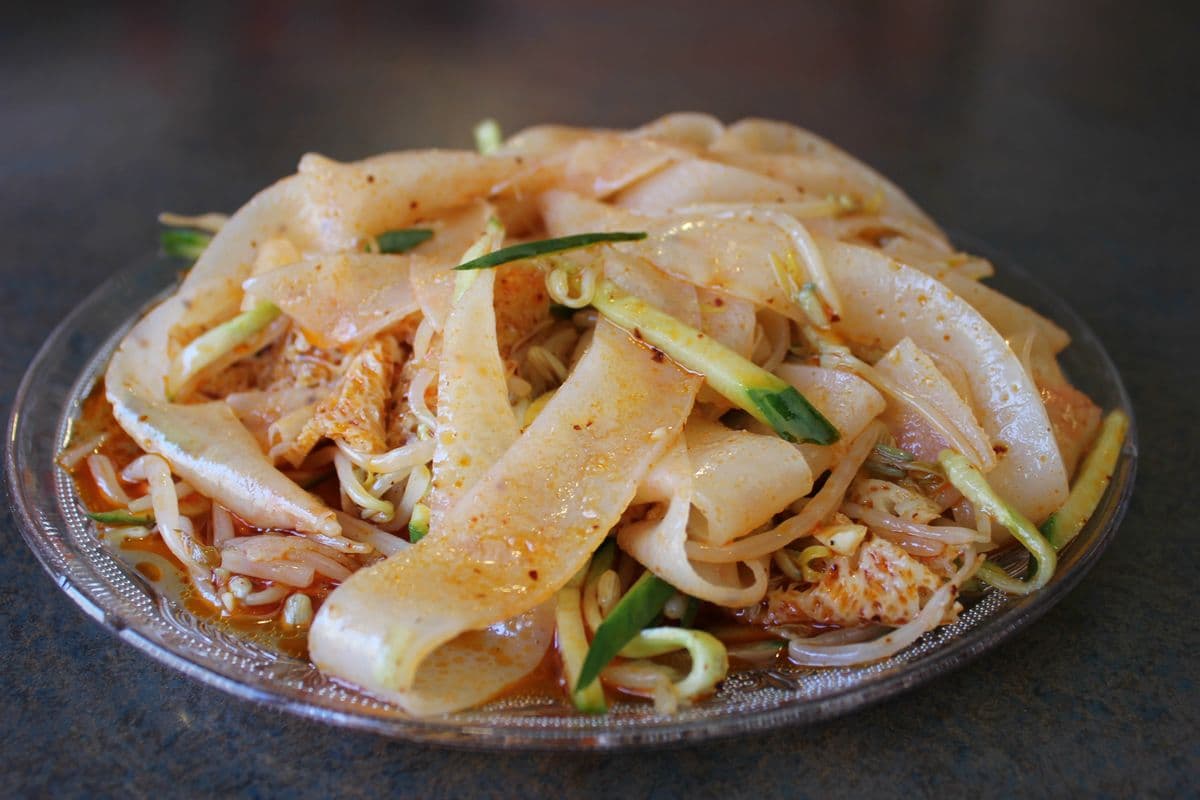2. Xi'an Style Cold Noodles (Contains gluten)