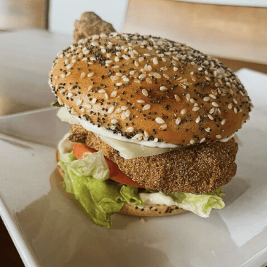 Gluten Free Crispy Chicken Sandwich / Crispy Chicken Sandwich - Gluten Free