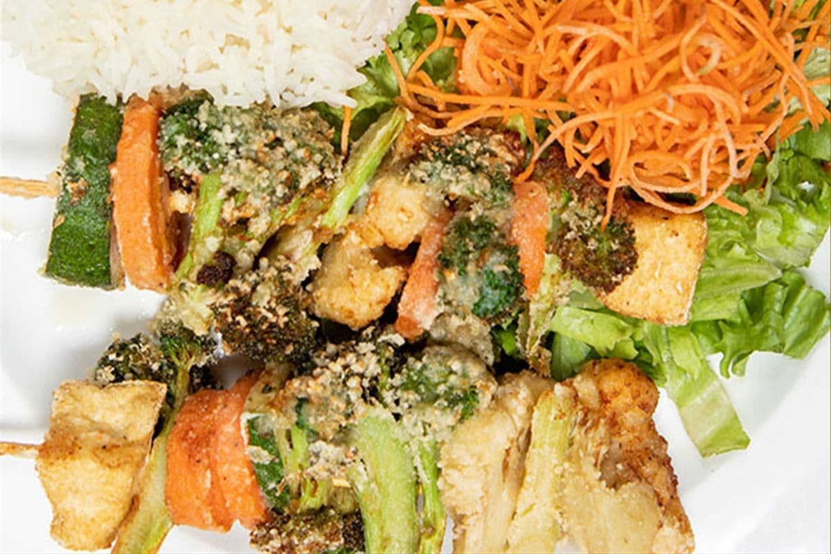 Assiette de tofu et légumes tempura / Tempura Vegetable and tofu meal