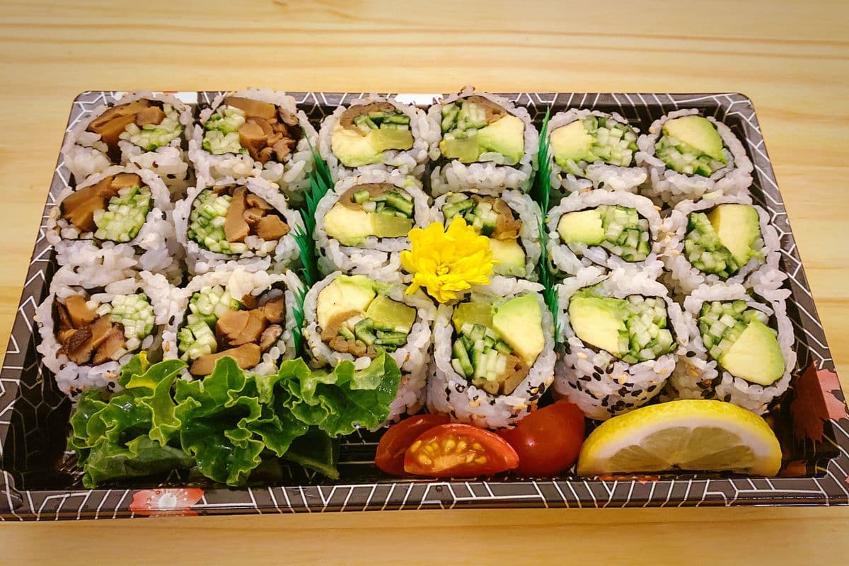 Veggie Trio (18 pcs)