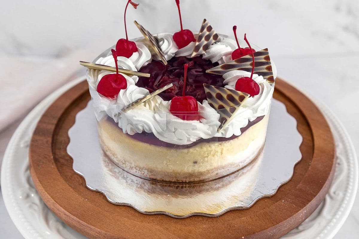 Cherry Cheesecake 6"
