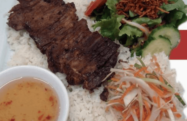 23. Riz au porc grillé / Rice with Grilled Pork