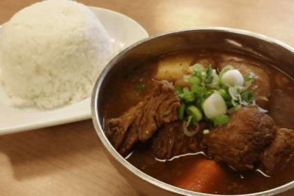 316. Stewing Beef Flank with Tomato Sauce on Rice