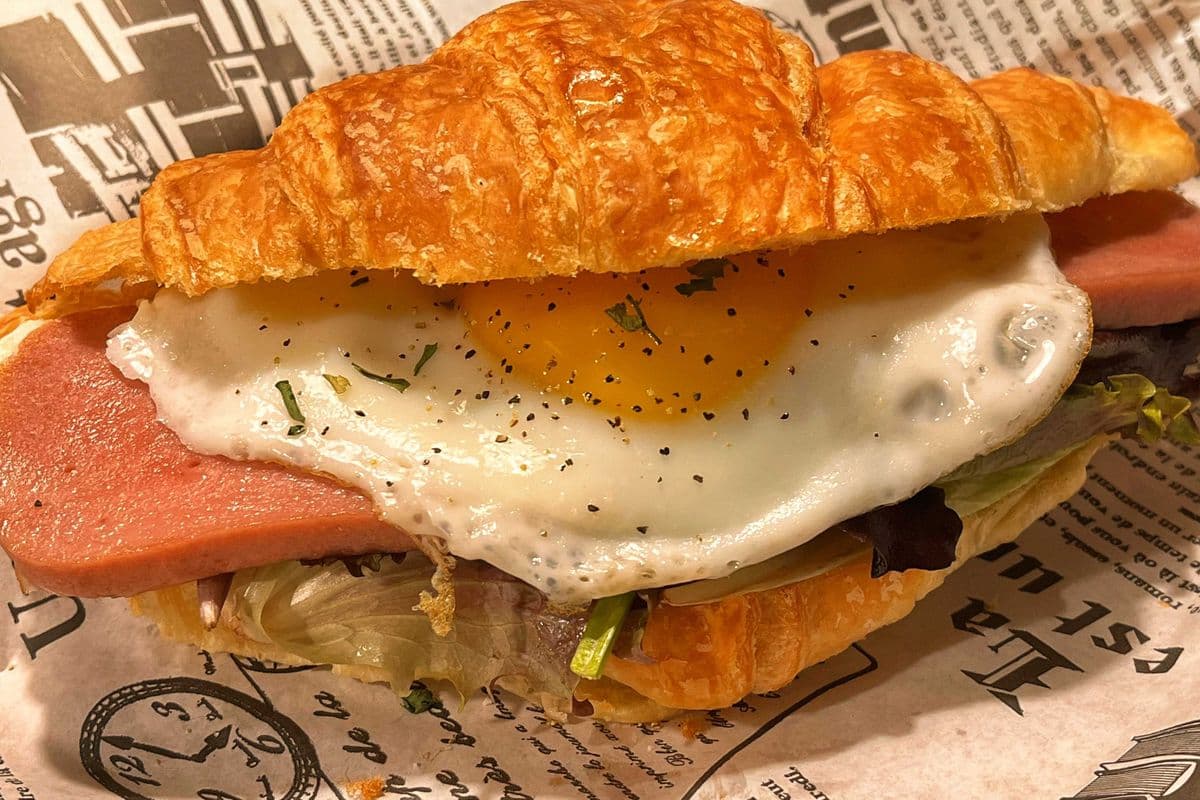 Ham and Egg Croissant