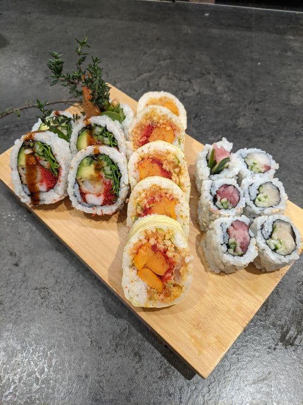 (B) Maki (16 mcx) / Maki (16 Pcs)