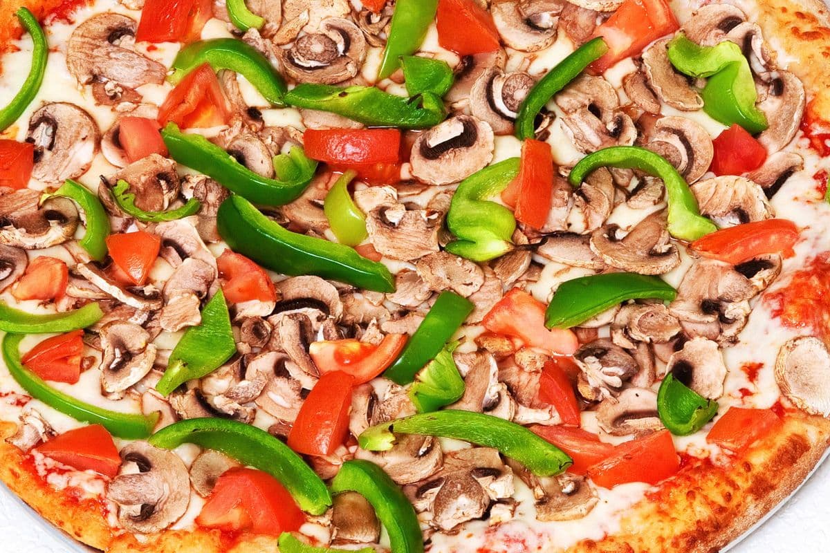 14" Large Veggie Delight Pizza
