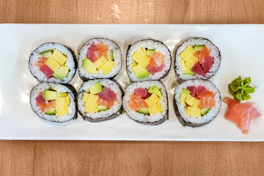 Colorful Point Roll