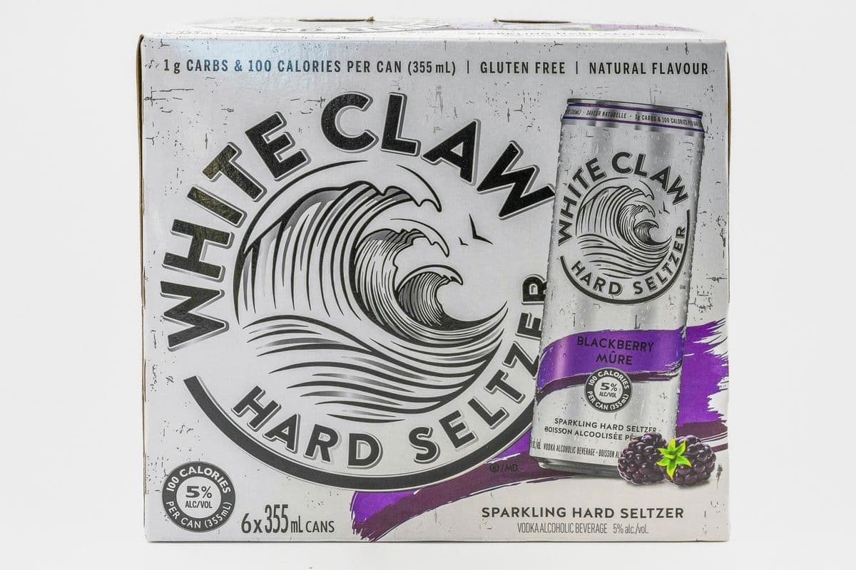 White Claw BlackBerry 6 Cans (6 x 355 mL)