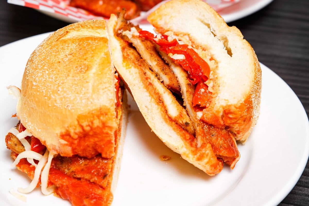 Breaded Chicken Sandwich with Tomato Sauce