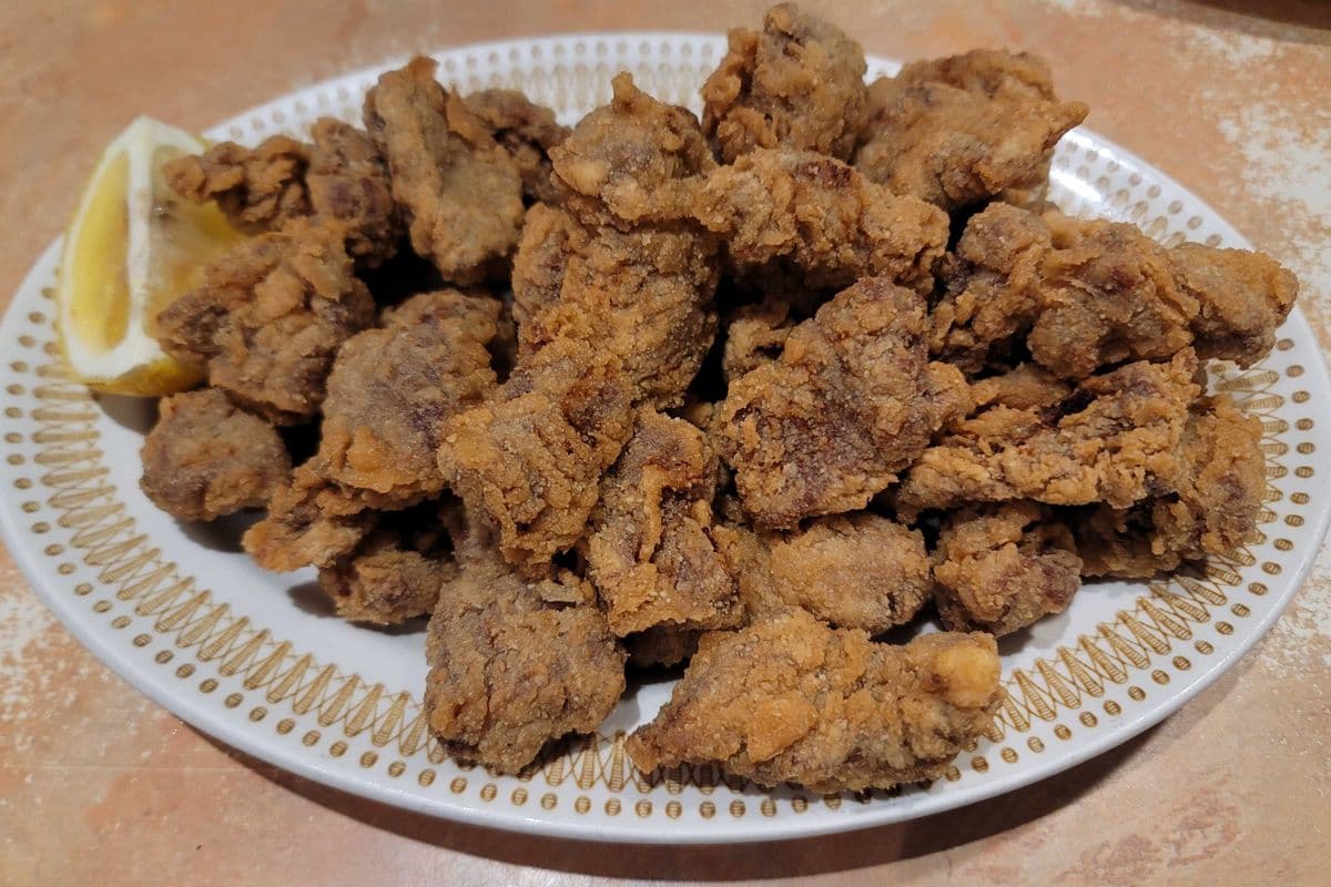 48. Dry Breaded Veal with Lemon Wedge