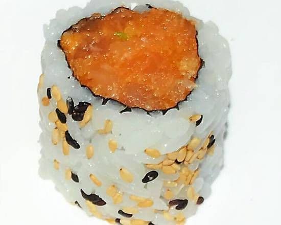 H4. Spicy Salmon Hosomaki