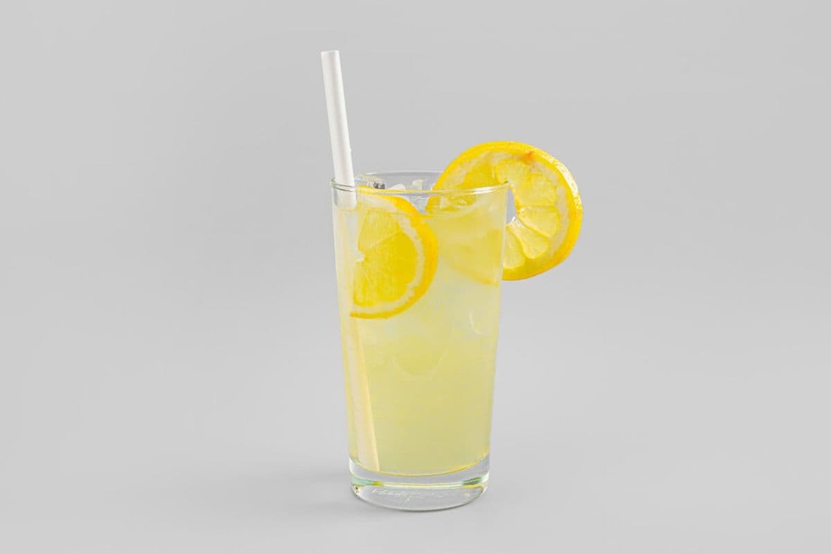 D5. Fresh Iced Lemonade