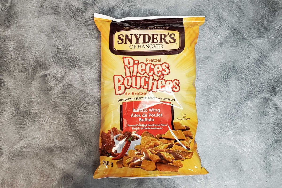 Pretzel Pieces Hot Buffalo Wings (240g) (240g)