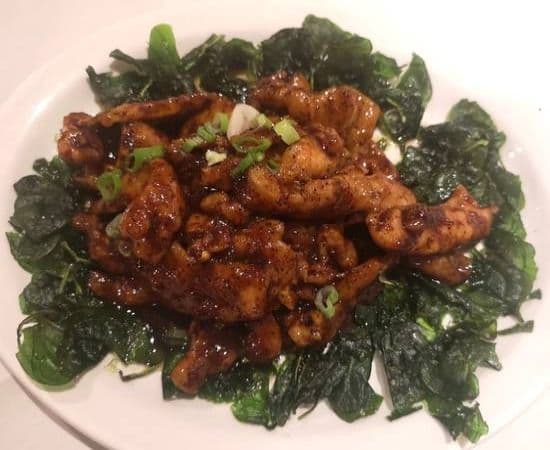 57. Poulet avec sauce aux poivres noirs Szechaun dans riz - Epinard / Chicken with Szechaun Black Pepper Sauce in rice - Spinach/ 川椒鸡