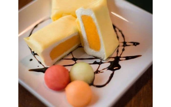Mango Pancake (2 pcs)