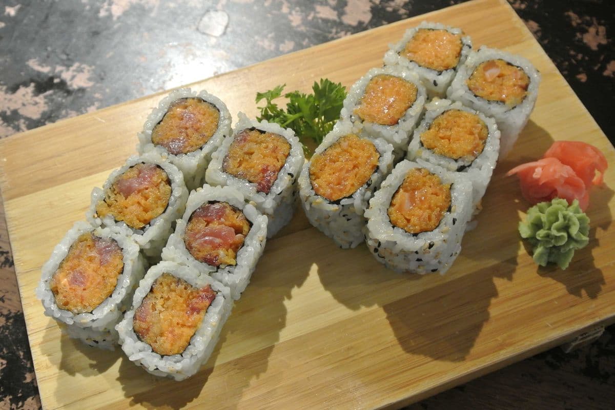 6pcs Spicy Salmon + 6pcs Spicy Tuna Lunch