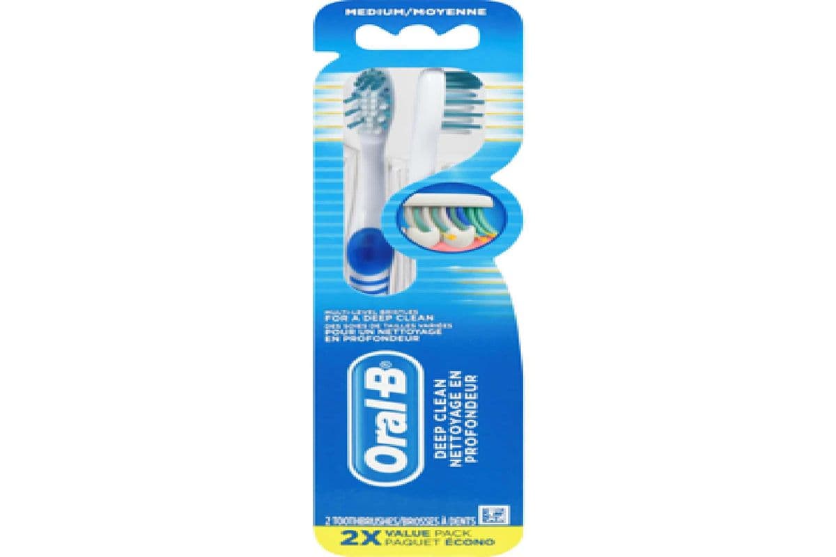 Oral B Tooth brush 2 pk