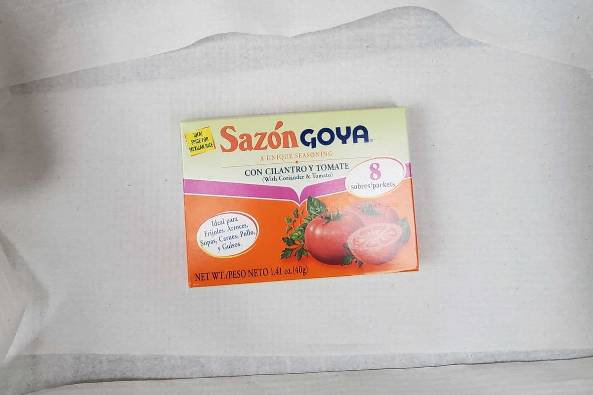 SAZON GOYA CON CILANTRO Y TOMATE ( AISSAISONEMENT UNIQUE) (40 G)