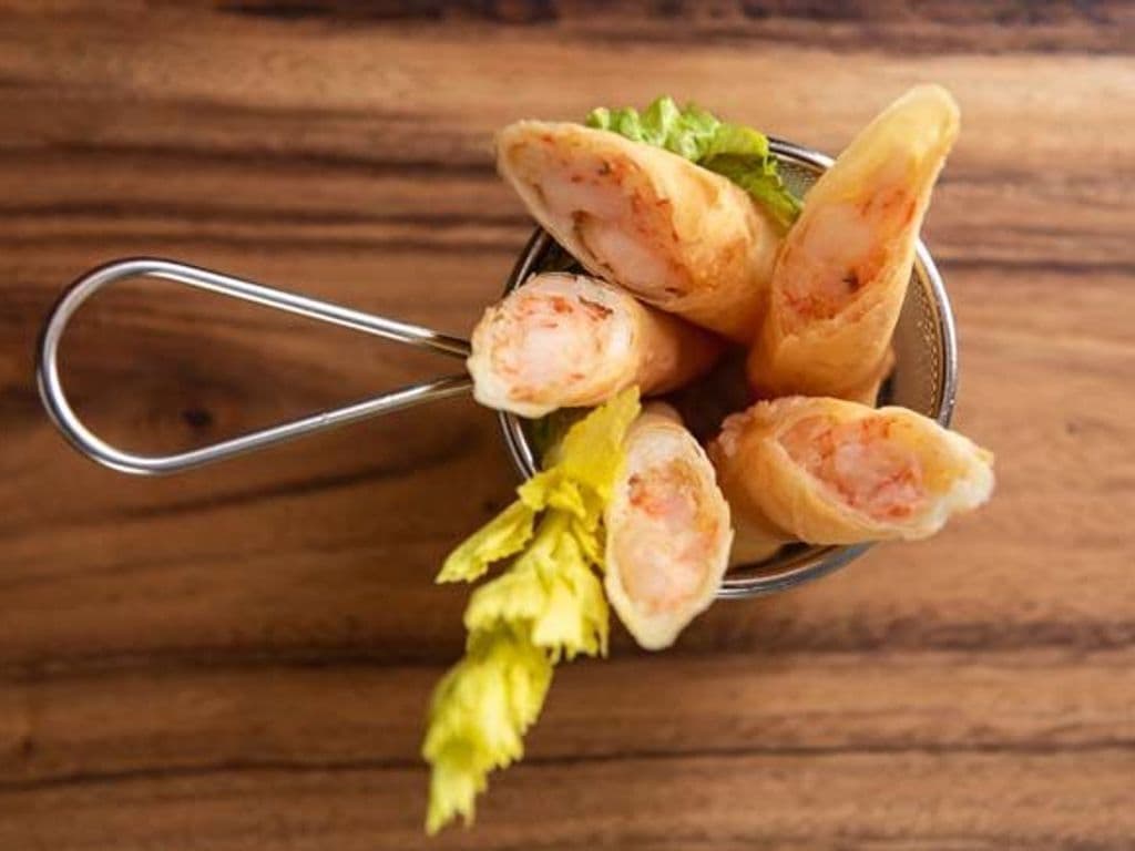 Shrimp Roll with Sweet Chili Sauce/D355