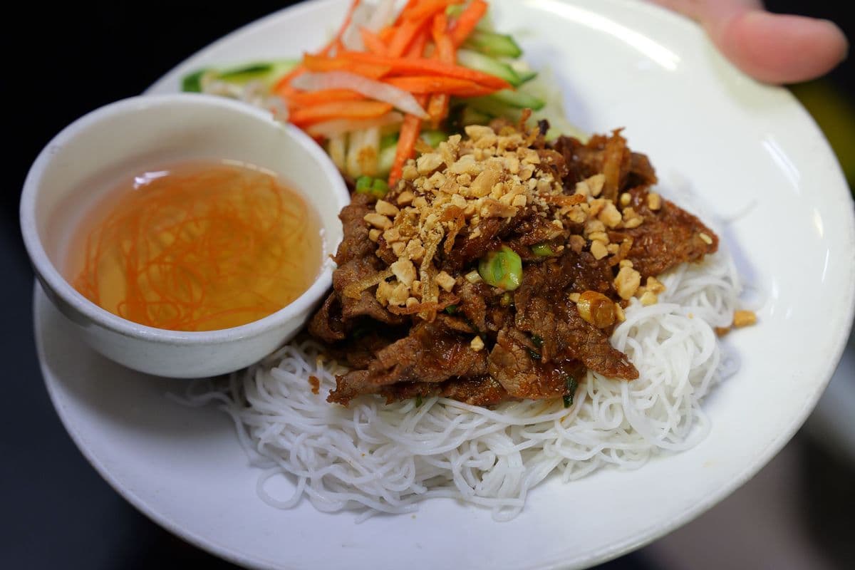 Lemongrass Beef Vermicelli (Bún Bò Xáo)