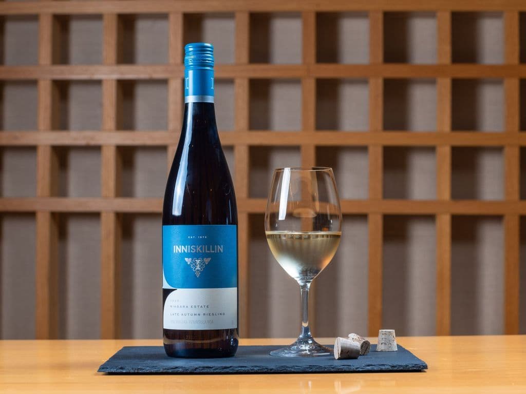 Inniskillin Riesling, 750ml bottle white wine (12% ABV)