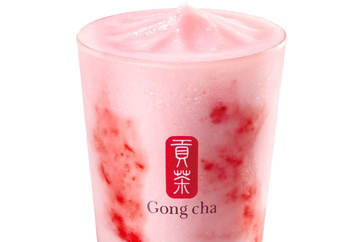 Strawberry Almond Jelly Smoothie