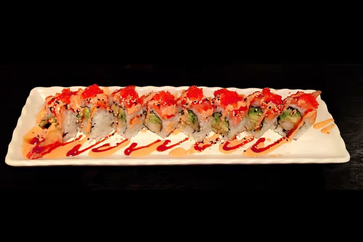 S17. Pink Lady Roll (8 pcs)