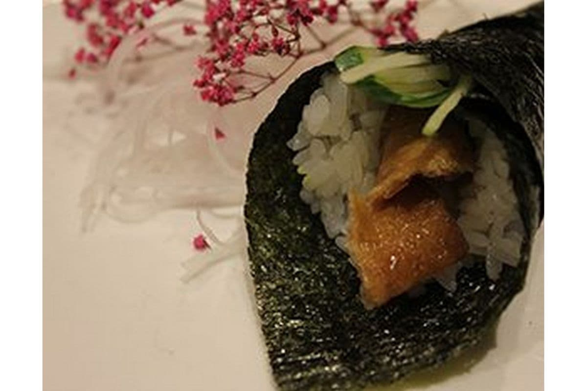 HR21 Tofu Avocado (1 pc)