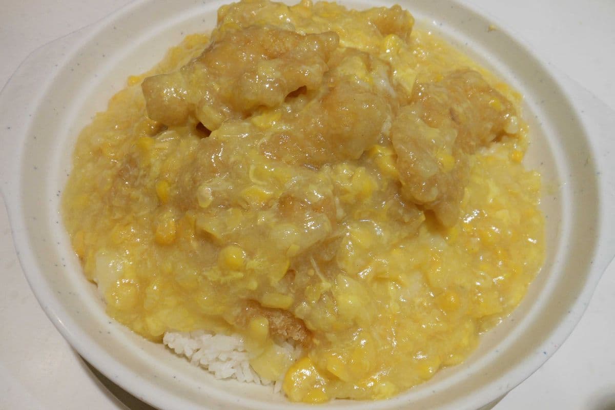 152 Deep-Fried Fish Slices in Sweet Corn on Rice 魚柳粟米飯