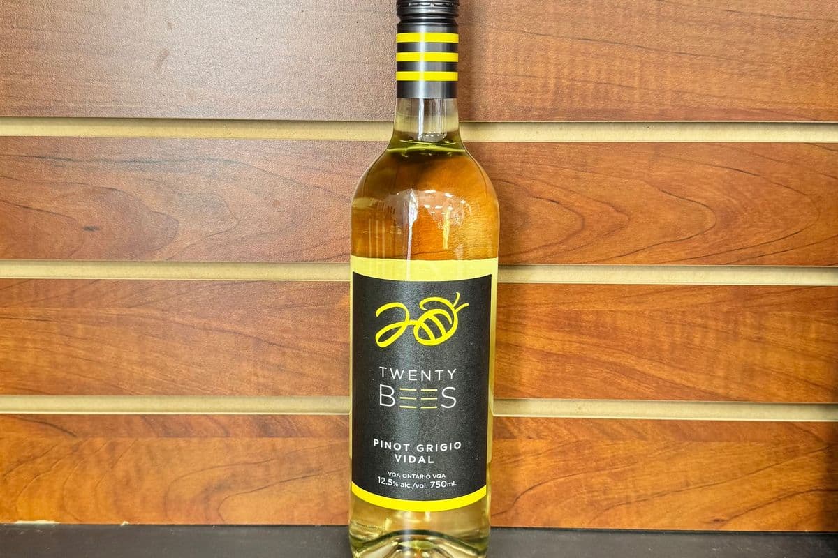 Twenty BEES Pinot Grigio Vidal (1 x 750ml)