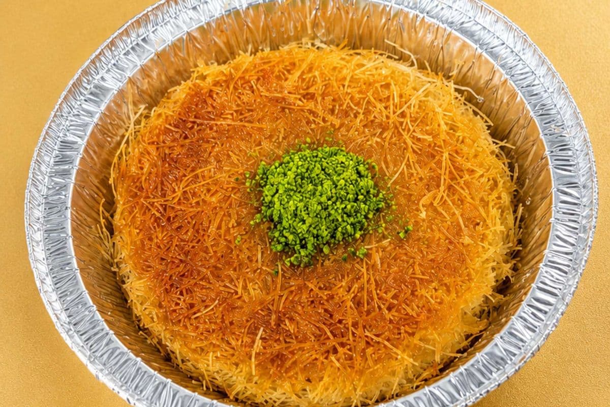 Kanfah with Cheese w/ Tea