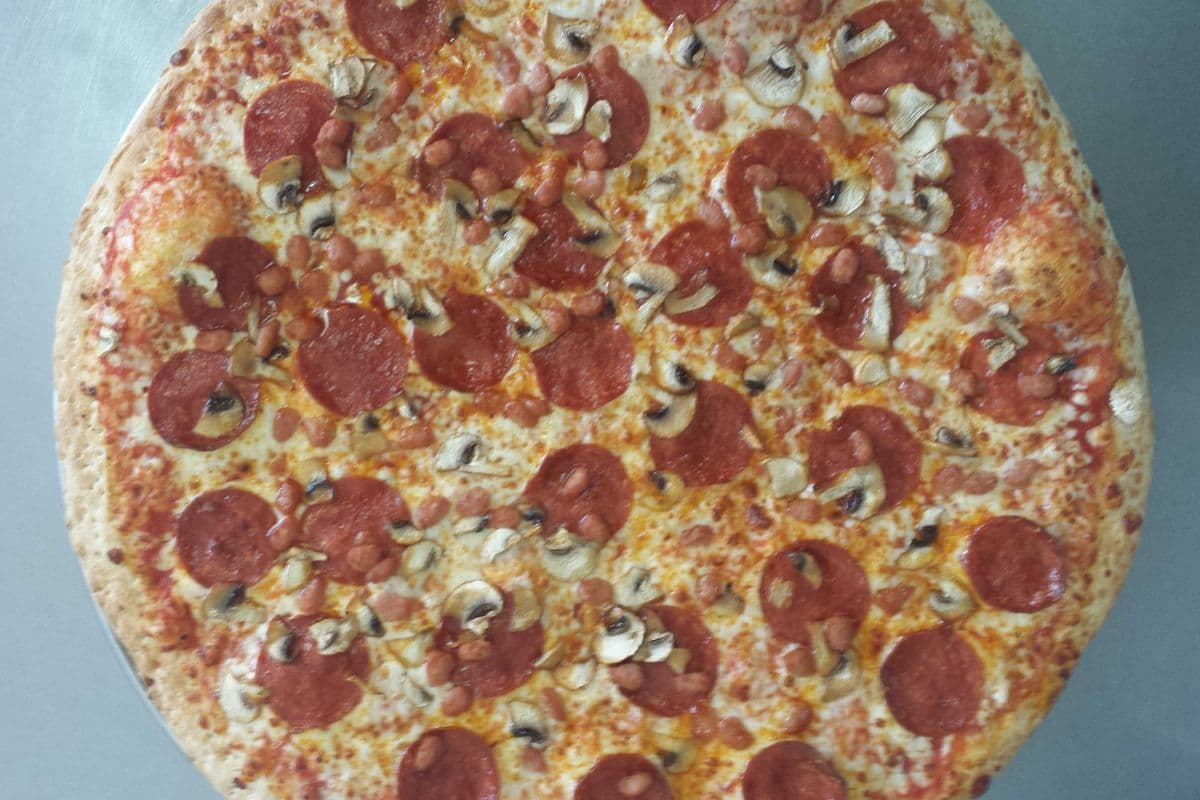 Canadian Pizza