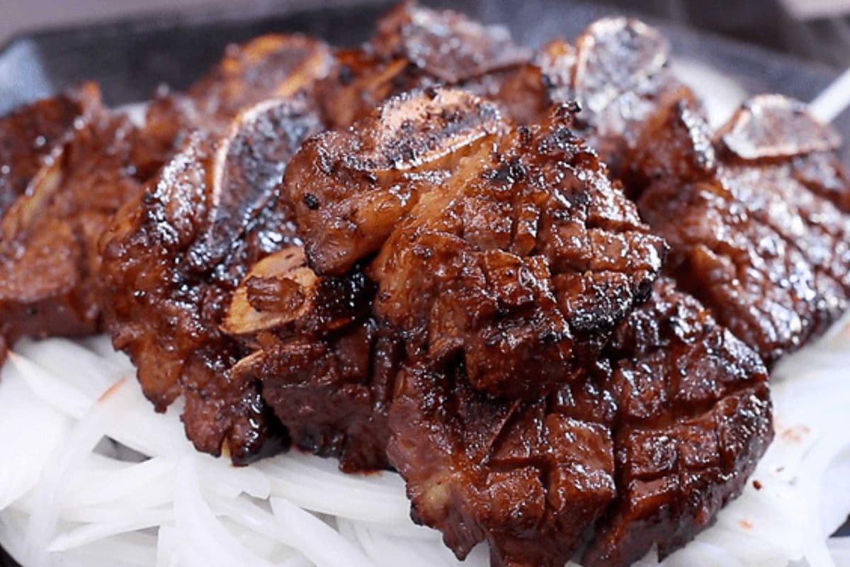 187. Korean BBQ Beef Rib (Galbi) Dinner Entree