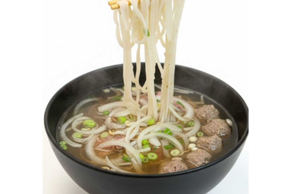 P7. RARE BEEF & BEEF BALL PHO