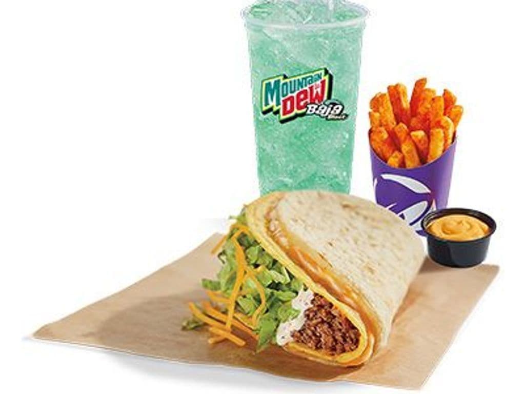 Cheesy Gordita Crunch Combo