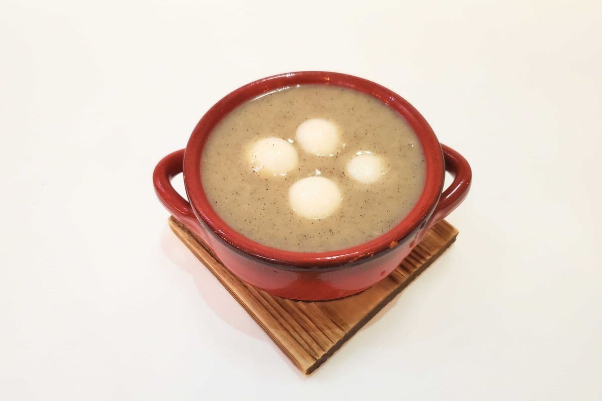 Walnut Soup + Black Sesame Sticky Rice Ball