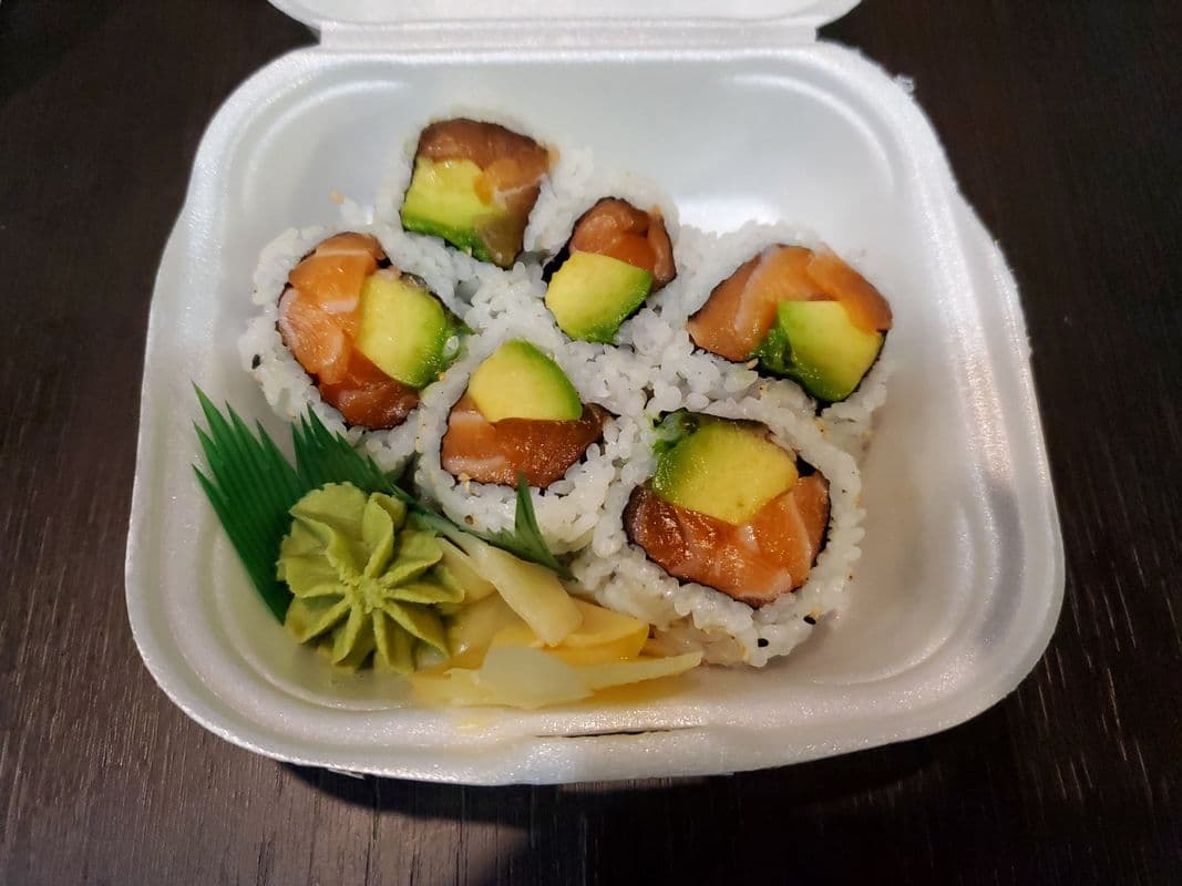 70. Salmon Avocado Roll (6 pcs)