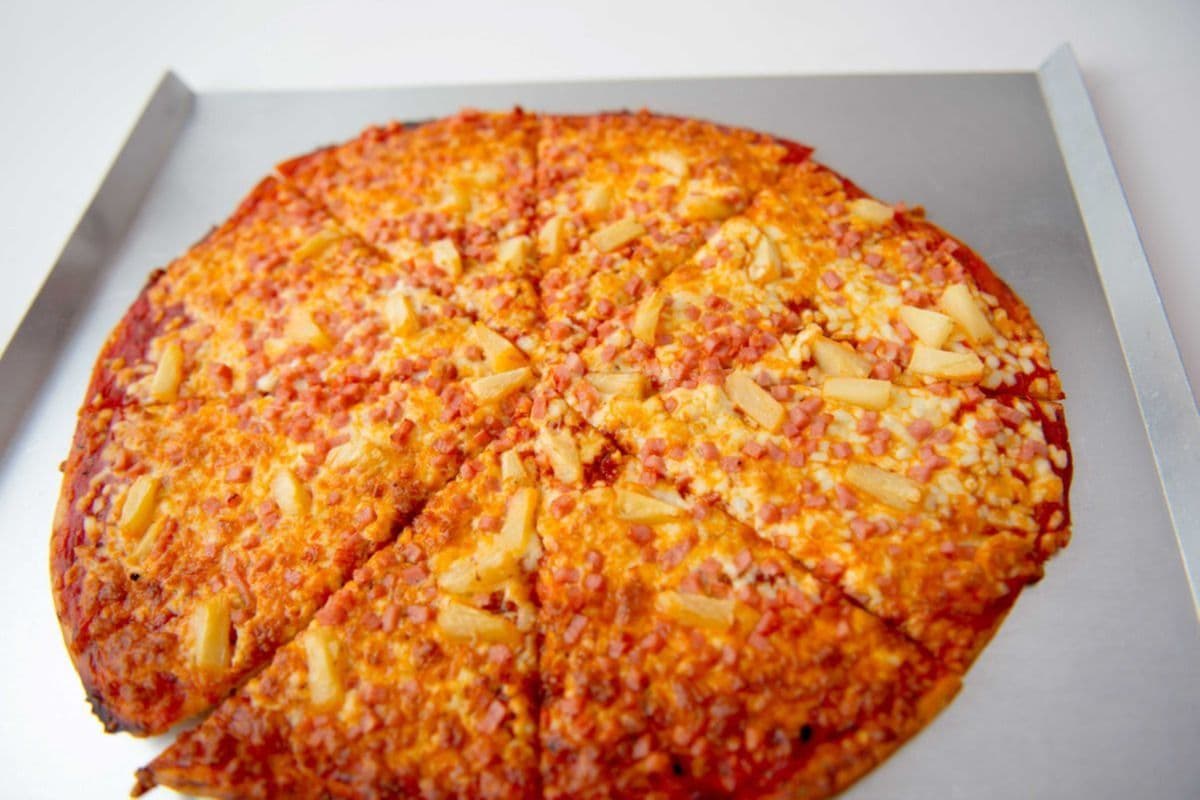Hawaiian Pizza