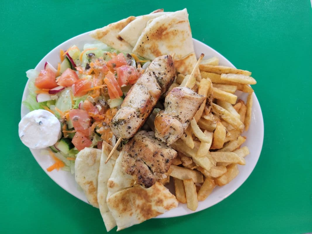 Chicken Souvlaki with Garden Salad and Chips
