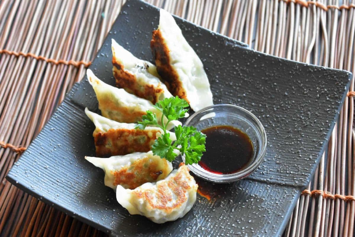Mikado Gyoza (6 pcs)