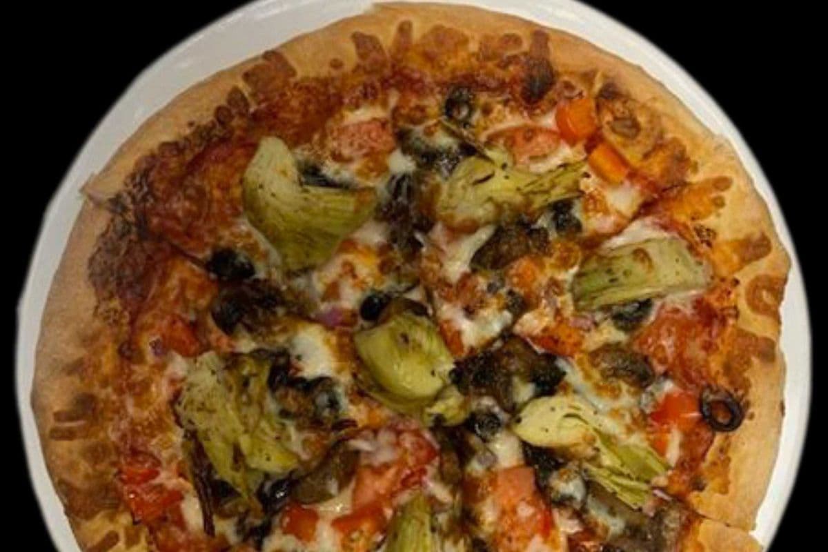 Small Livin on the Veg Pizza