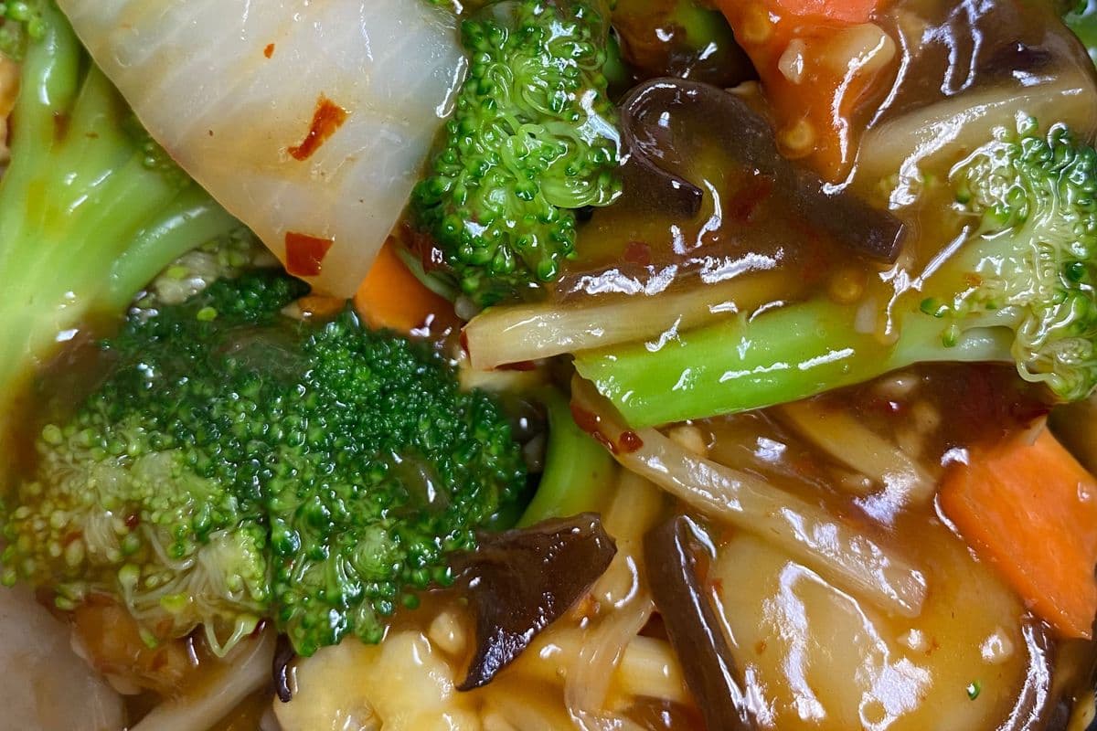 145. Mixed Vegetables with Garlic Sauce