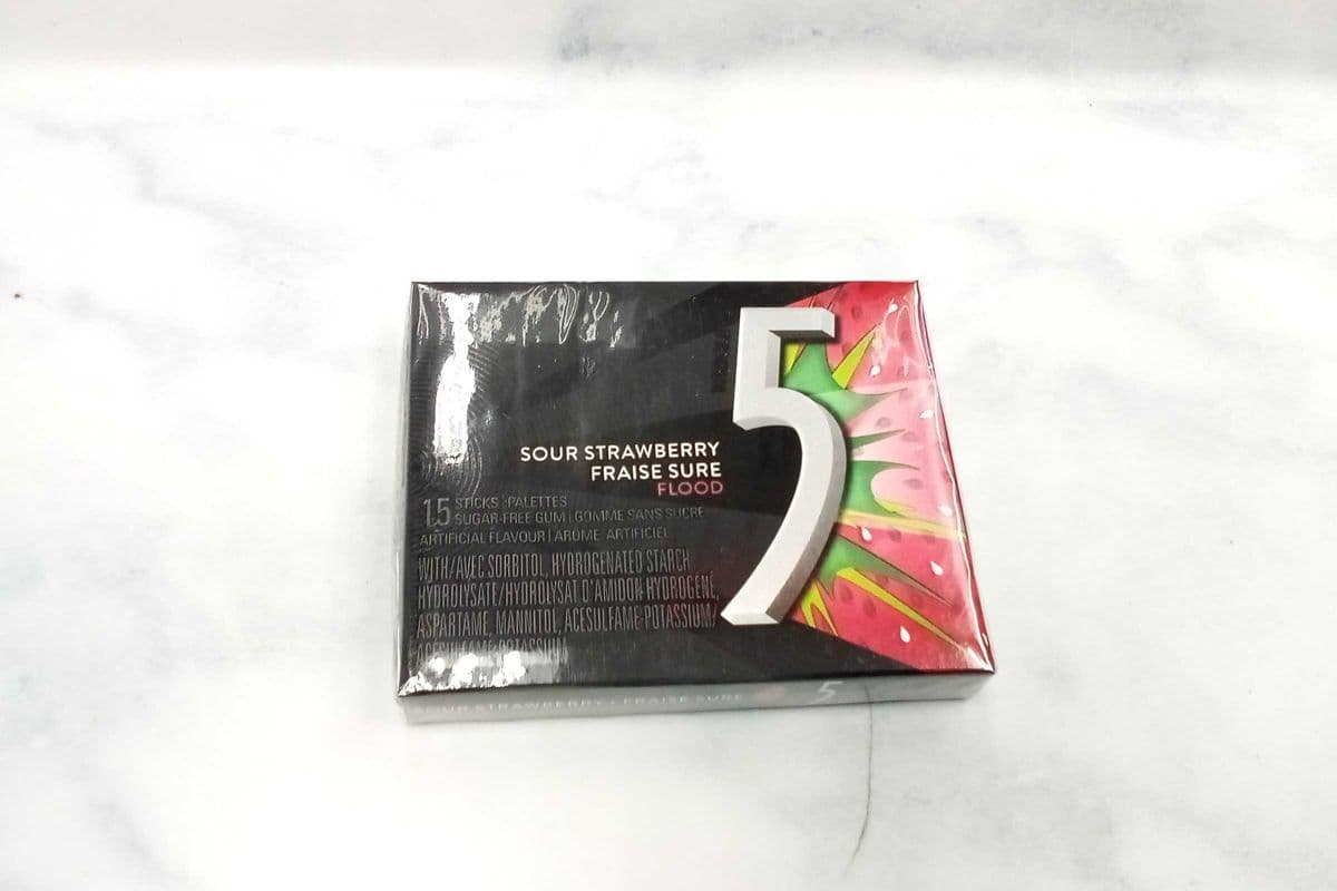 Five Gum Wrigley Strawberry Flood (15 Sticks)