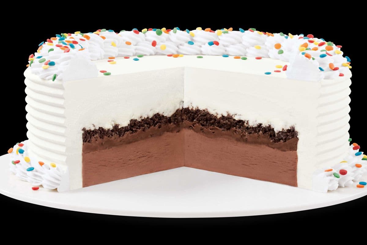 8'' Standard Celebration Cake - DQ® Cake