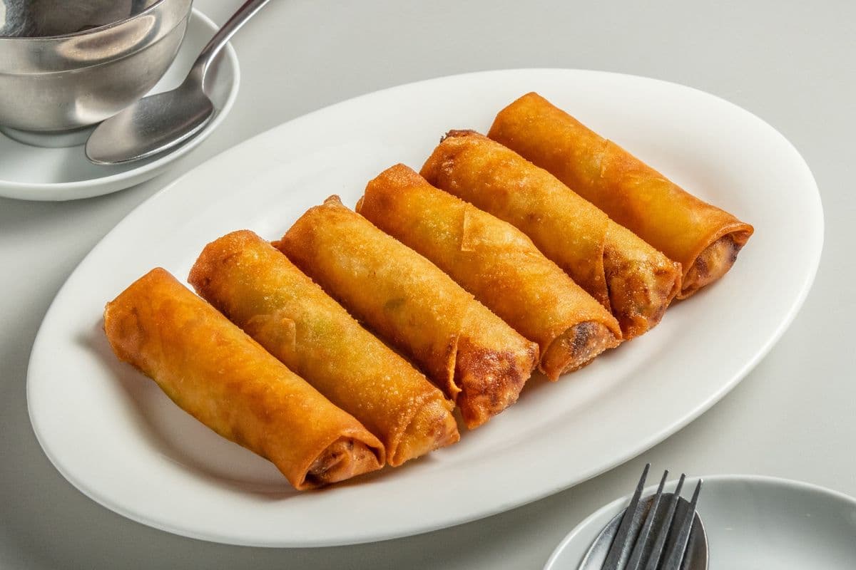 1. Crispy Egg Roll (1 pc)